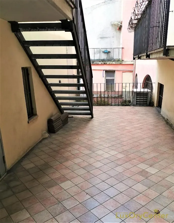 Apartment Luxory Center - Bilocale In Centro Storico In Palazzo D'Epoca In Zona Pedonale Vicino Alla Metro Vittoria Brescia
