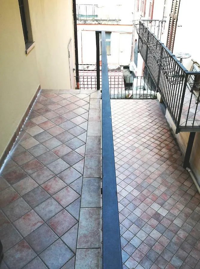 Luxory Center - Bilocale In Centro Storico In Palazzo D'Epoca In Zona Pedonale Vicino Alla Metro Vittoria Brescia Apartment